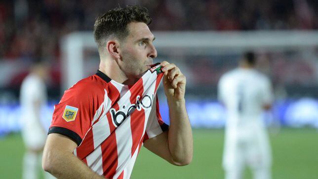 Mauro Boselli, máximo artillero y puntero con Estudiantes de La Plata