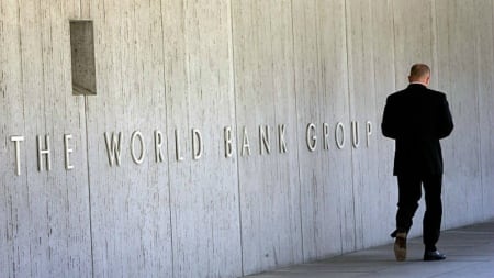 El Banco Mundial prevé que la región crecerá 2 por ciento. 