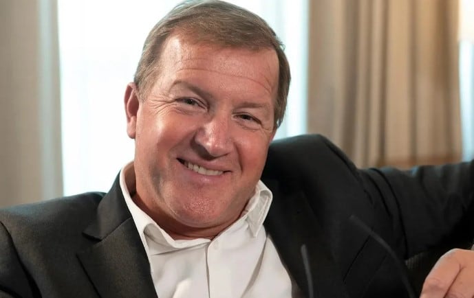 El secretario de Prensa, Eduardo Serenellini, fue ascendido al rango de ministro.