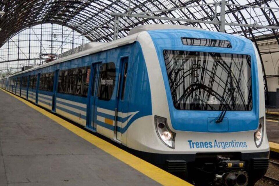 Cuáles son las tarifas de referencia para los viajes de trenes larga distancia a Mar del Plata, Córdoba y Tucumán.