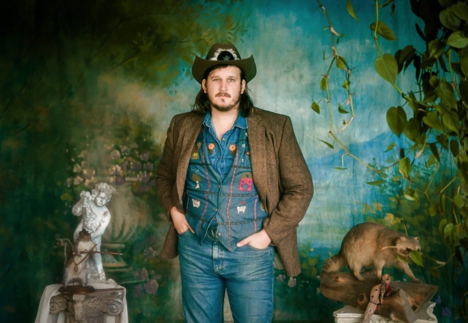  Carlisle, de 35 años, es nativo de Kansas.