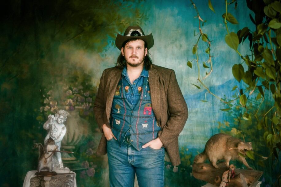 Carlisle, de 35 años, es nativo de Kansas.