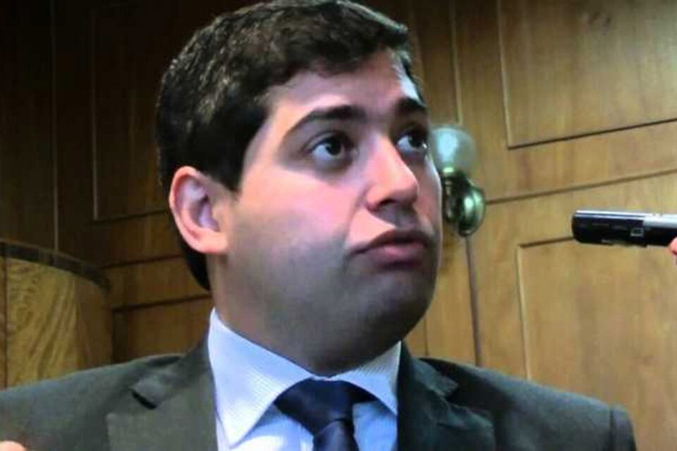 Es la segunda vez que Emilio Rosatti incumple la normativa vial.