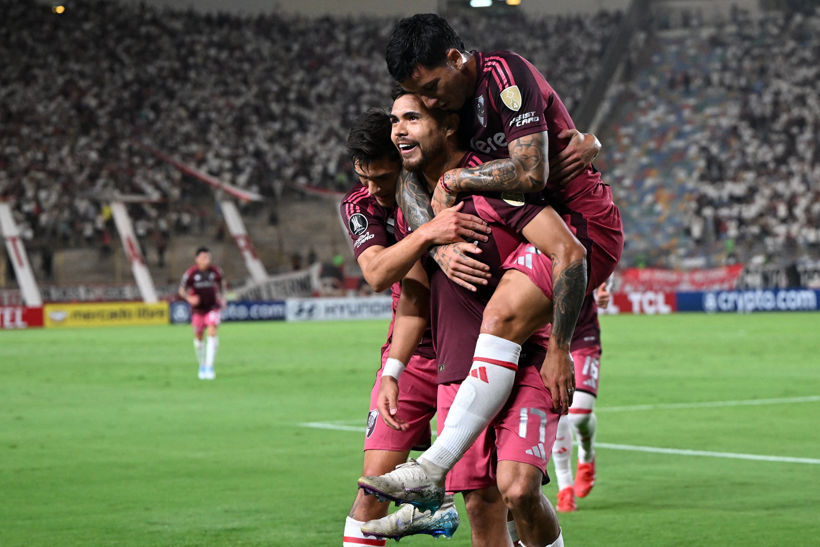 Díaz fue el autor del gol en el primer tiempo.