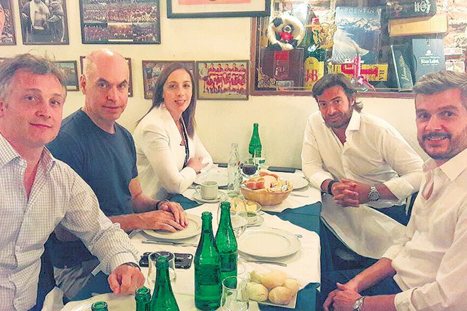 Vidal, Salvai, Larreta, De Andreis y Peña almorzaron ayer luego de la reunión de gabinete nacional.