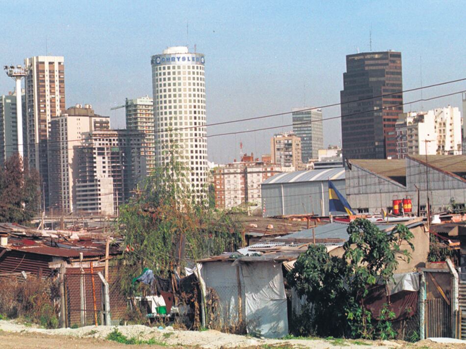 La inflación acumuló una escalada del 41 por ciento en 2016 en la Capital Federal.