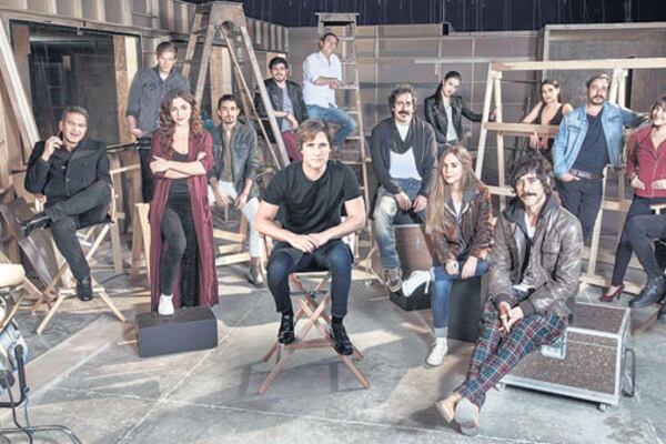 Elenco completo de la serie