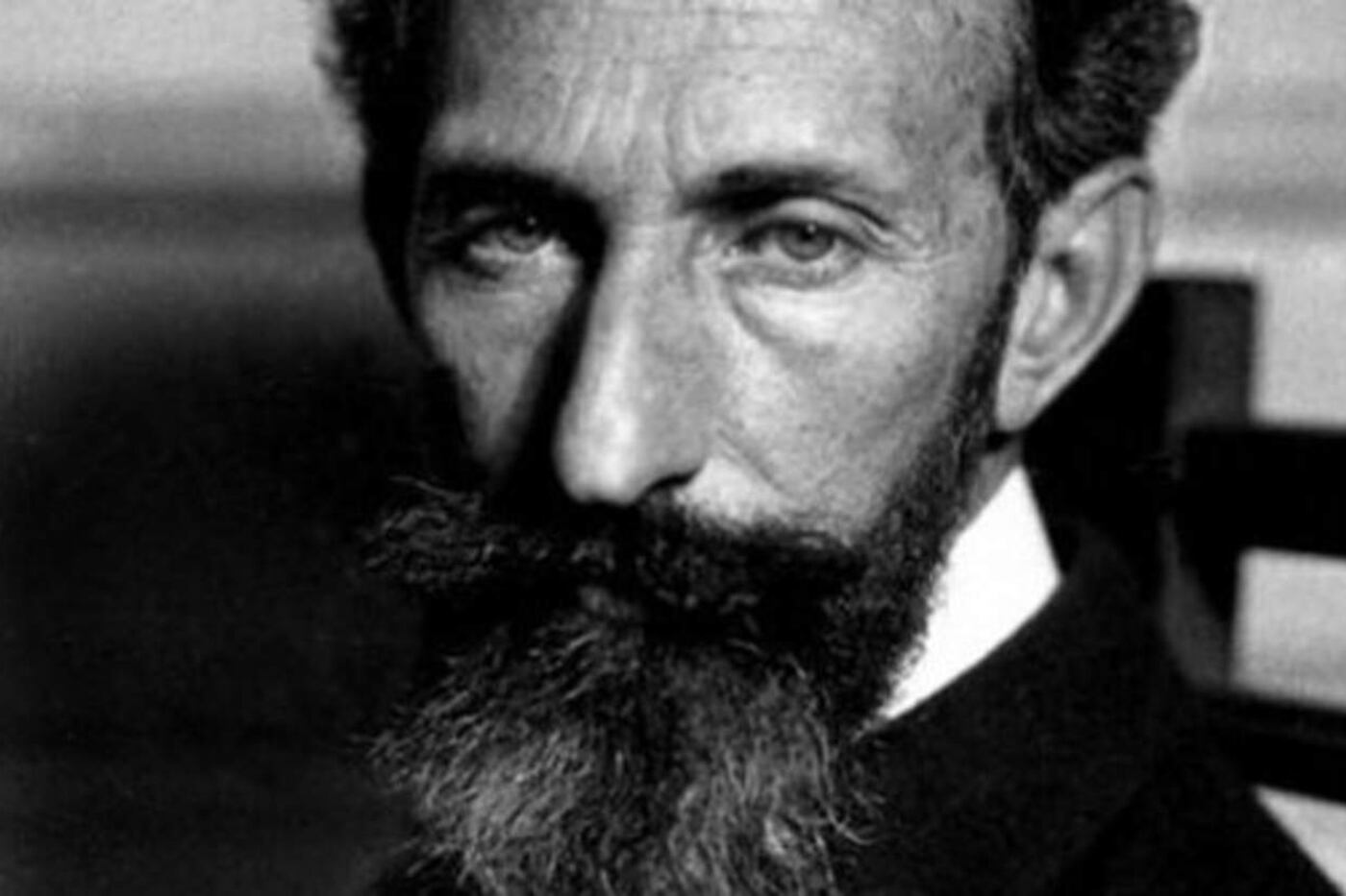 S.Fragoso Lima llegó a competir, en cuanto al fervor de los lectores, con los cuentos “serios” que Quiroga firmaba con su nombre y apellido.