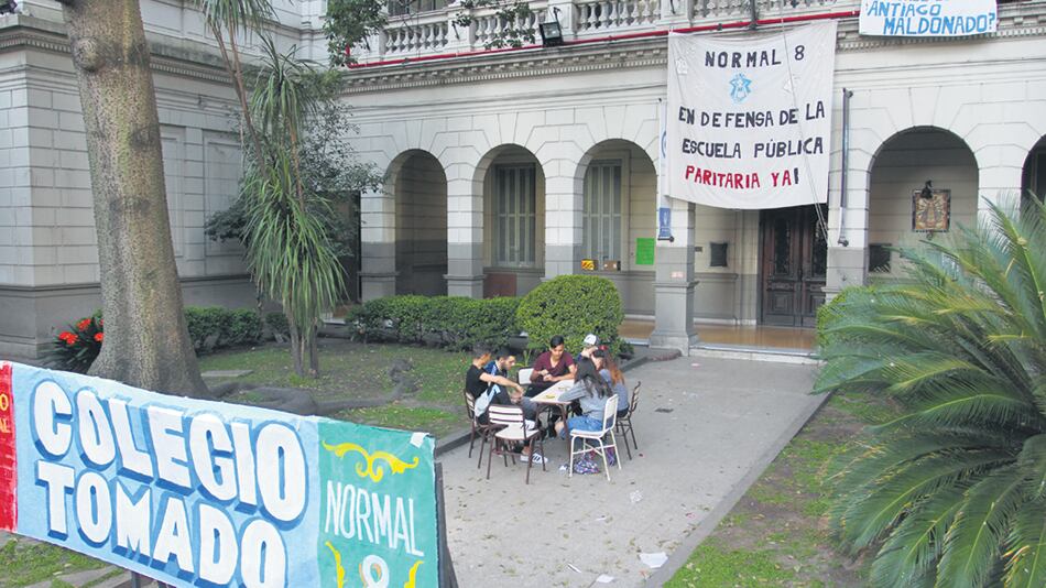 En la reunión de hoy, también participarán alumnos de escuelas tomadas.