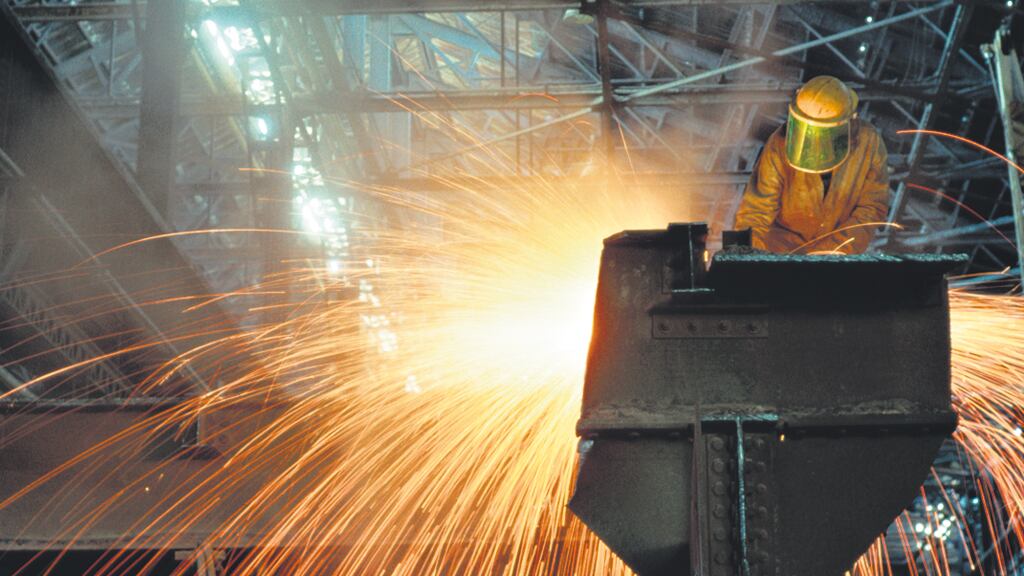 El repunte de la siderurgia explicó la suba del rubro Metálicas Básicas.