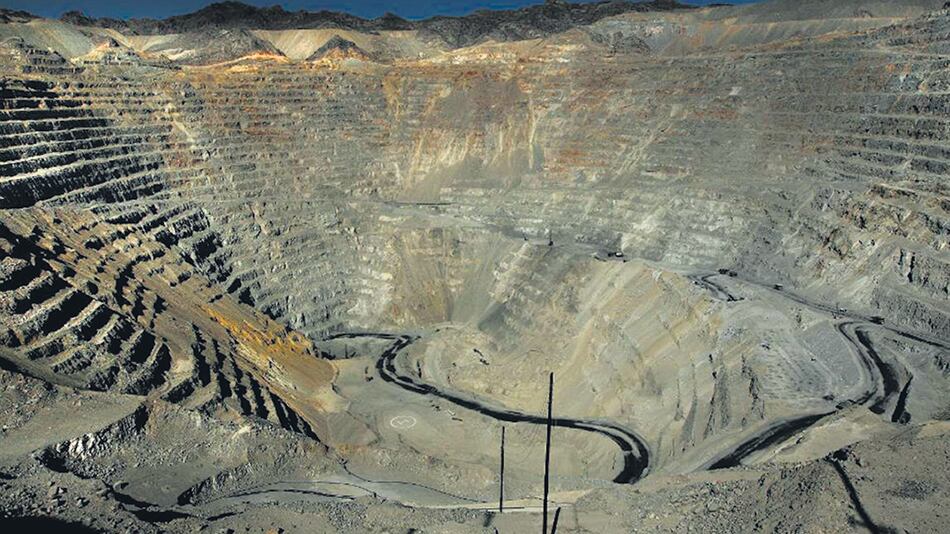 La actividad de La Alumbrera fue detenida por orden de la Cámara Federal de Tucumán.