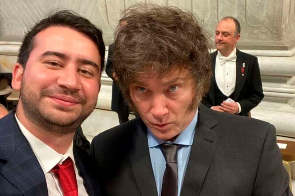 Javier Milei junto a Nahiel Sotelo.