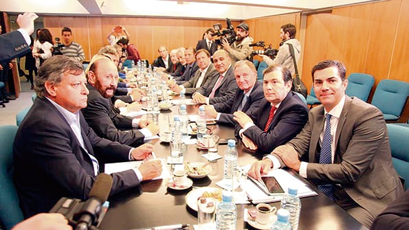 Los gobernadores del peronismo se reunieron el miércoles en el CFI antes de ir a la Casa Rosada.