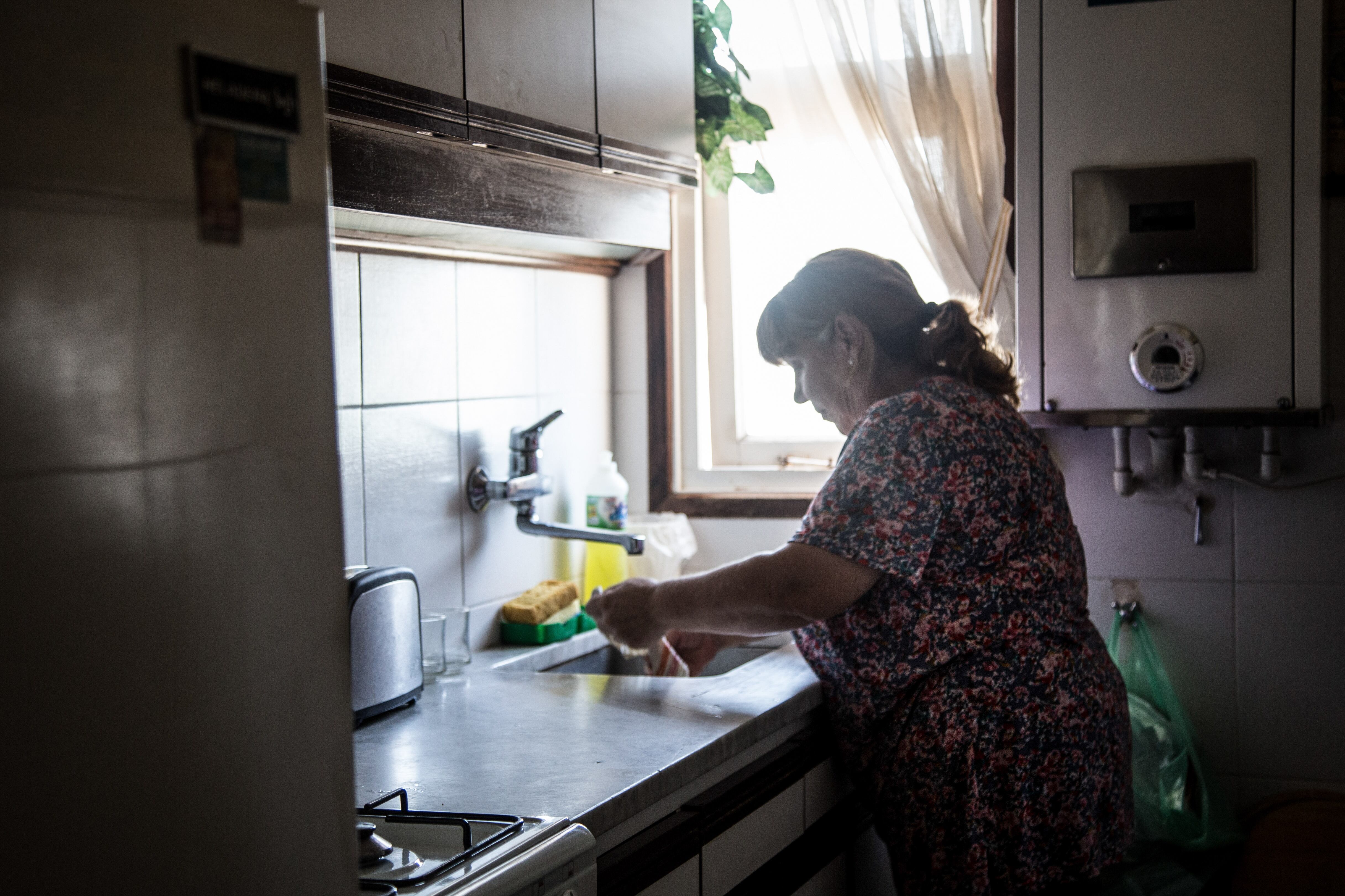 Los trabajos de cuidados tienen poca visibilidad y valoración social.