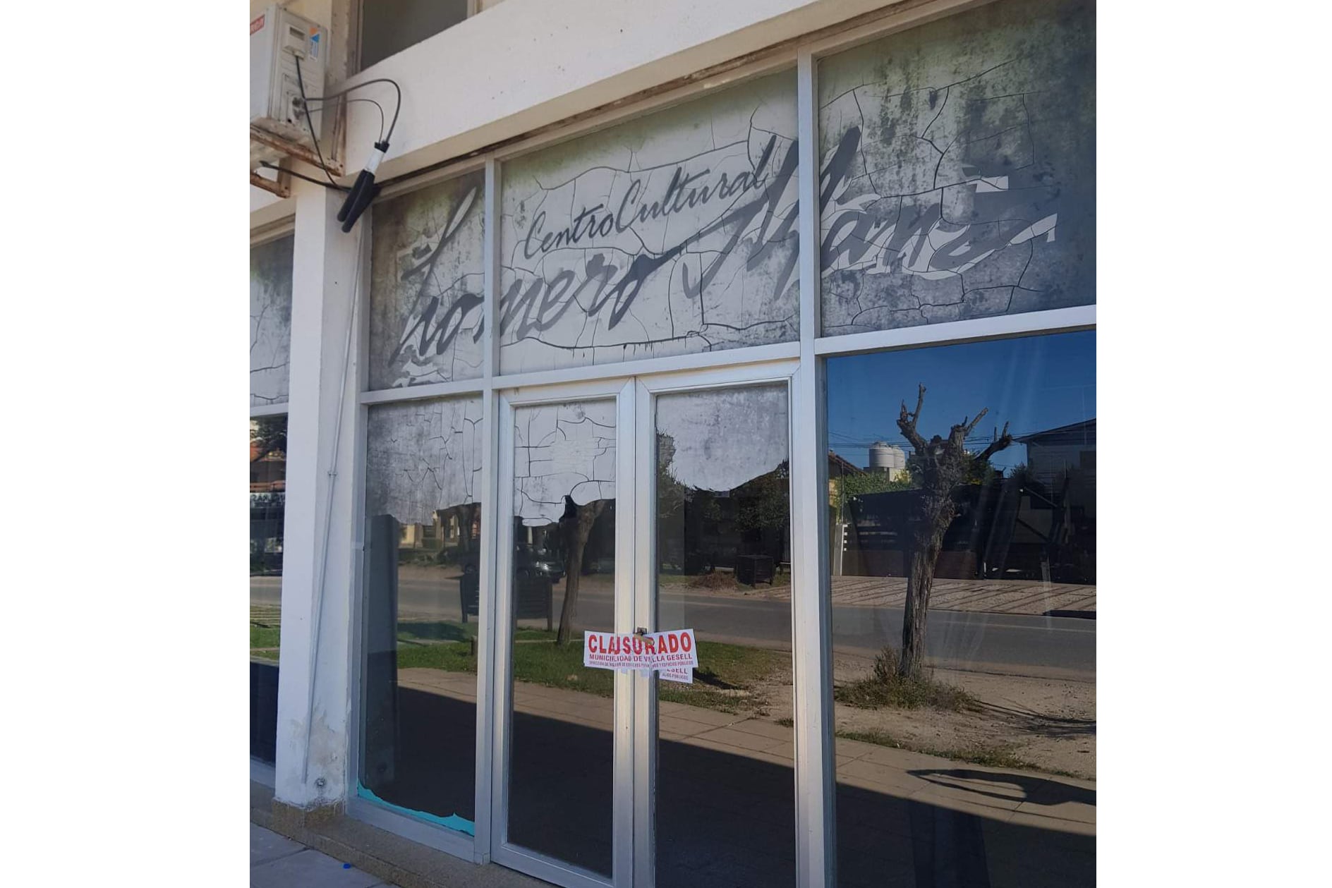 La clausura preventiva de un edificio municipal.