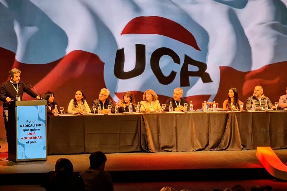 Gastón Manes renunció como titular de la Convención Nacional de la UCR.