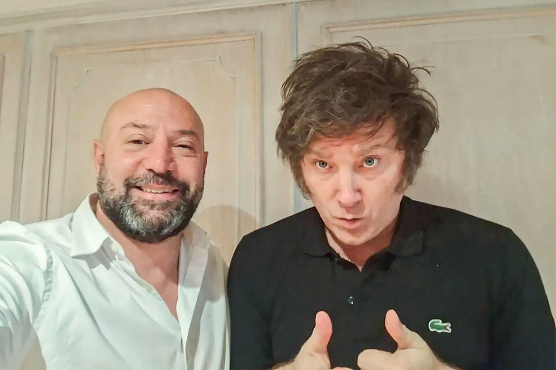 Spagnuolo, junto a su amigo Javier Milei.