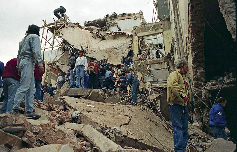 Los familiares de las víctimas se quejaban porque Nisman no avanzaba en la investigación del atentado a la AMIA.