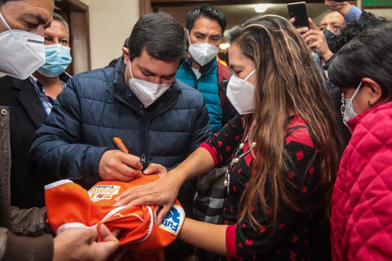 En medio de las amenazas judiciales Arauz continuó con su campaña electoral esta semana.