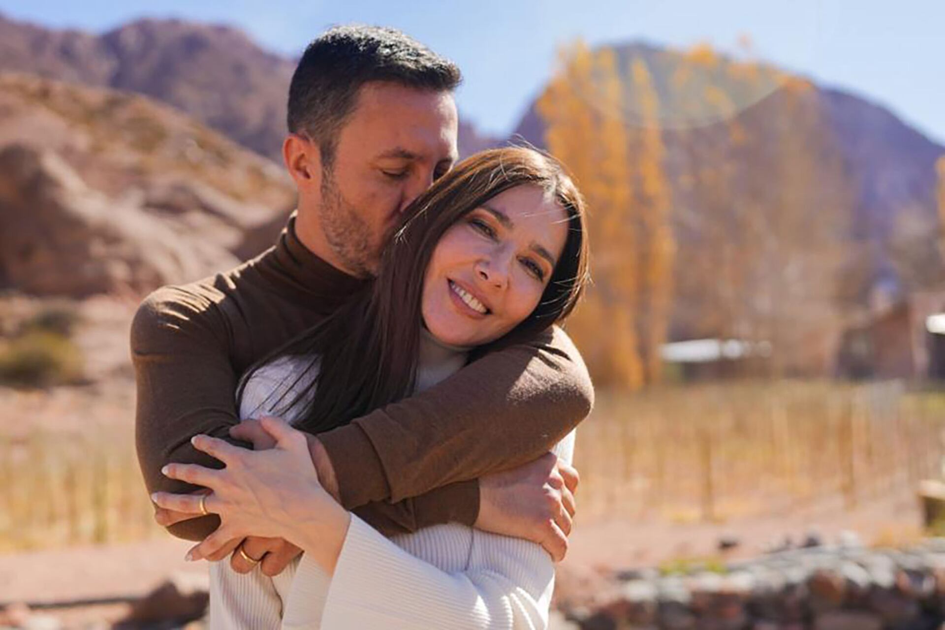 Una imagen del Instagram de Luis Petri y Cristina Pérez, ambos postean en colaboración.