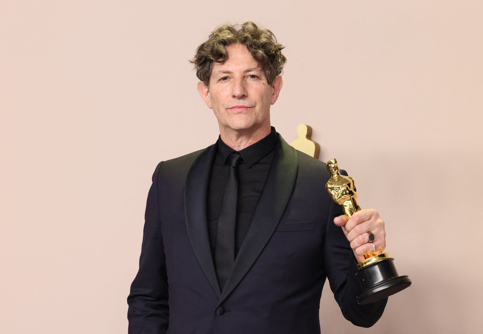 Jonathan Glazer, director y escritor de Zona de Interés, el film sobre el Holocausto galardonado este domingo en los premios Oscar.