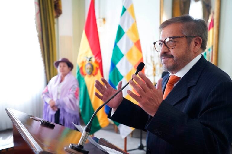 El comunicólogo boliviano y actual embajador en Uruguay, Adalid Contreras Baspineiro.