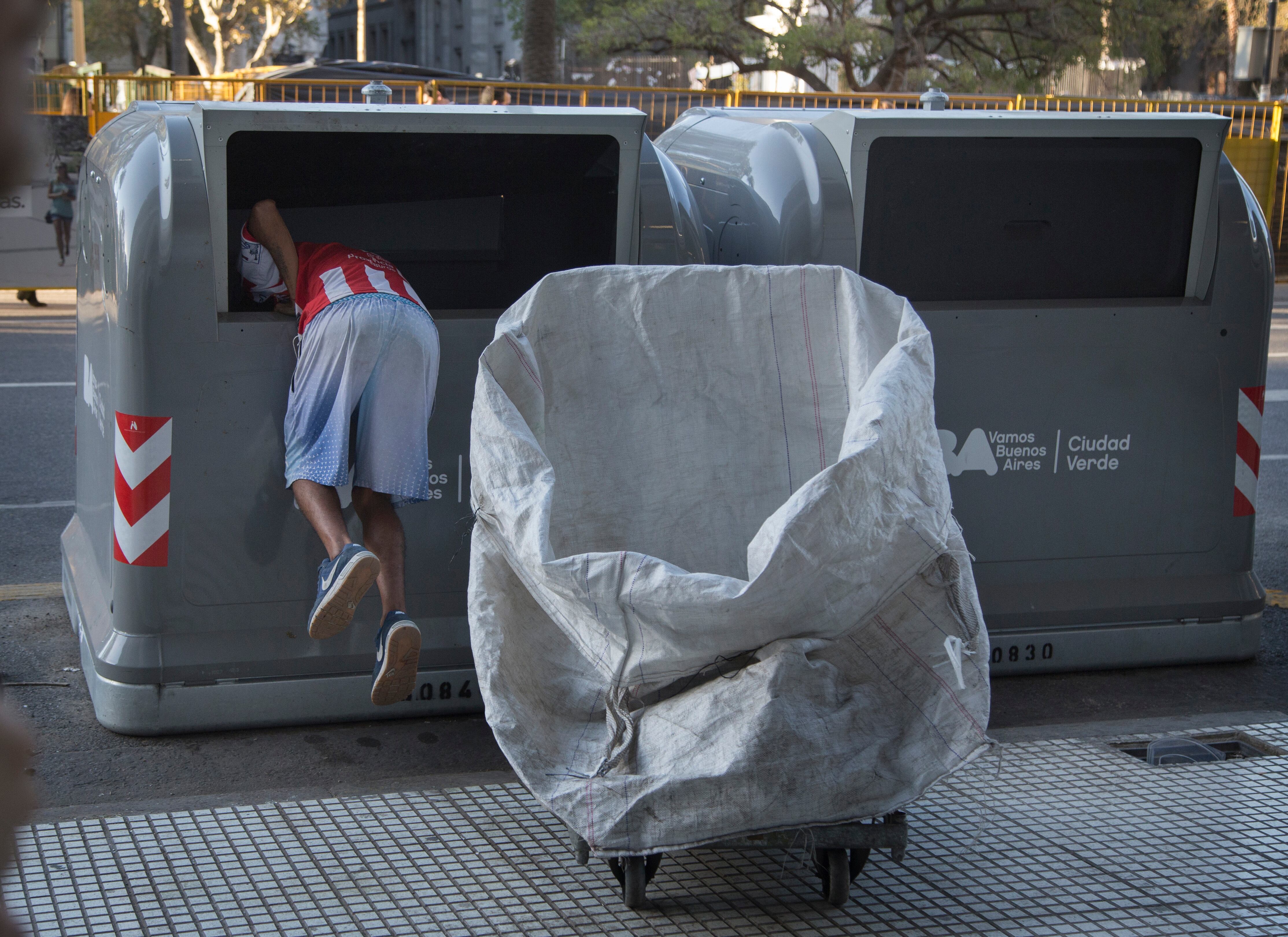La macroeconomía a lo largo del año pasado fue una fuente de creación de pobreza.