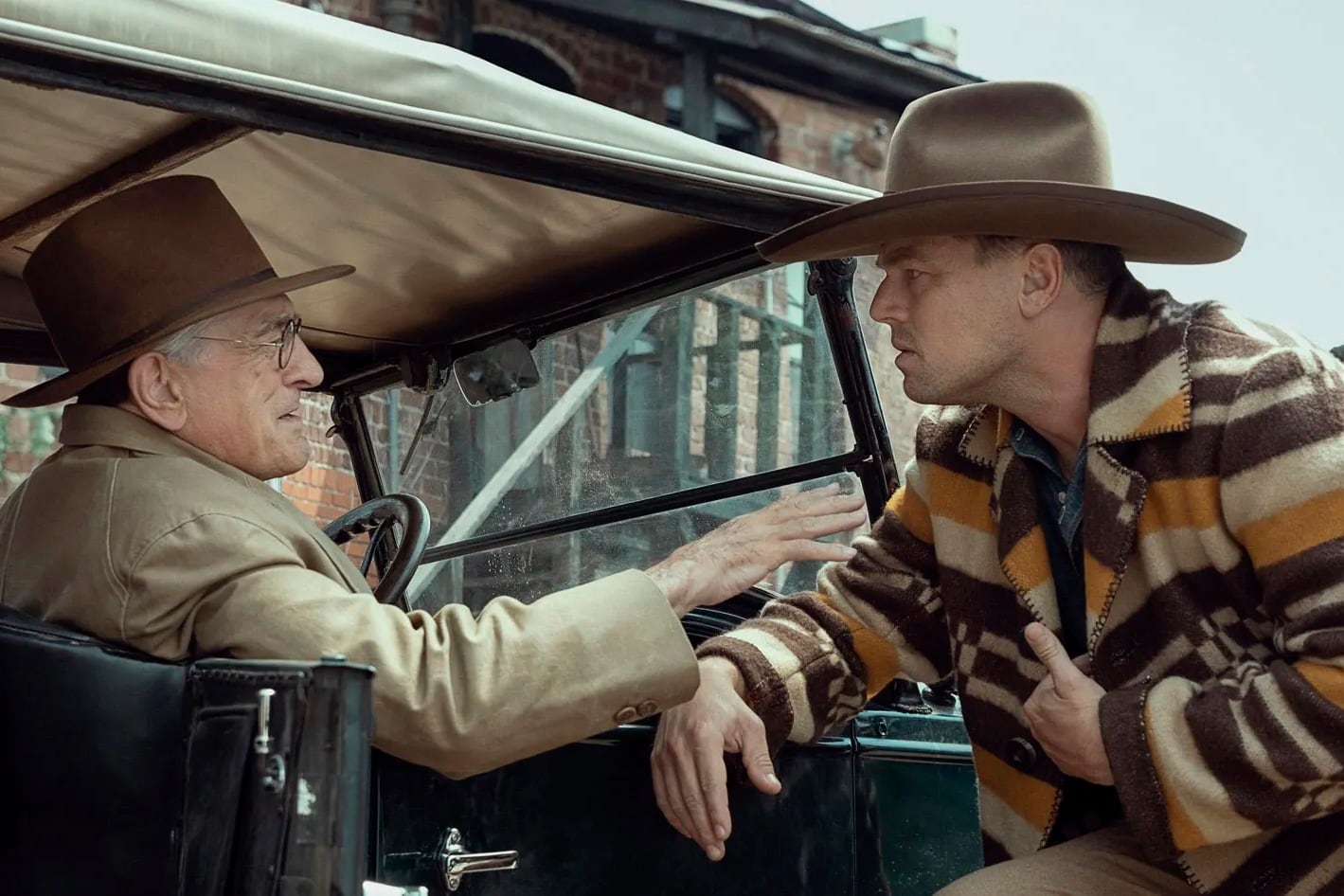 Robert De Niro y Leonardo Di Caprio en "Los asesinos de la luna".