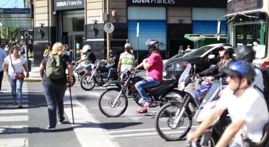 Los aspirantes deberán someterse a una evaluación que incluye exámenes psicológicos, visuales, fonoaudiológicos y médicos. Imagen: Prensa GCBA.