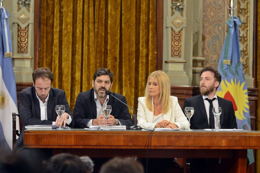 El anuncio del proyecto de Ley de Emergencia bonaerense.