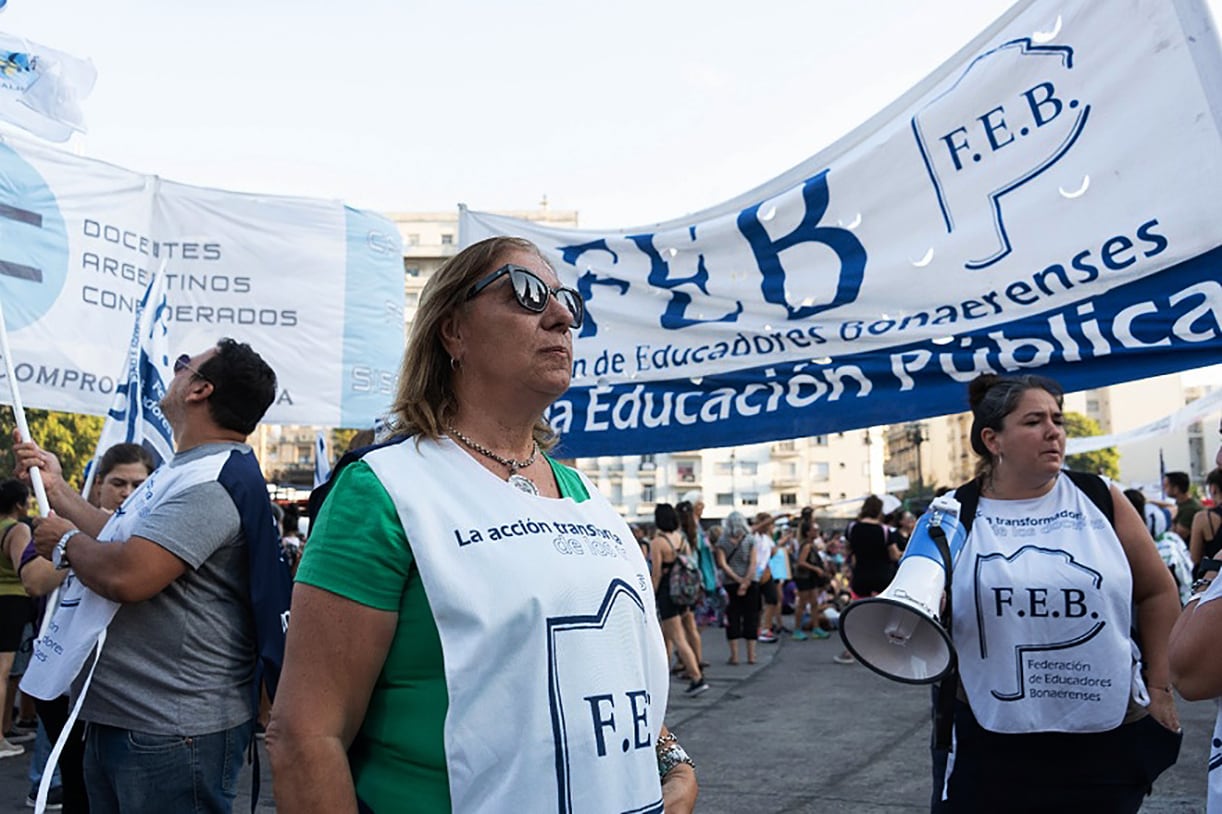 La FEB había convocado a un paro para este martes. 
