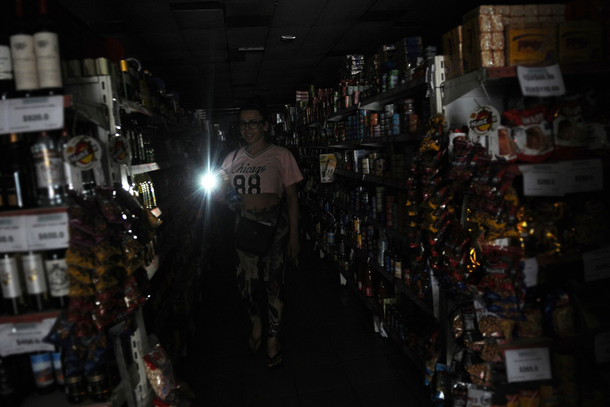 Miles de bonaerenses arrancar el año sin luz en el conurbano.