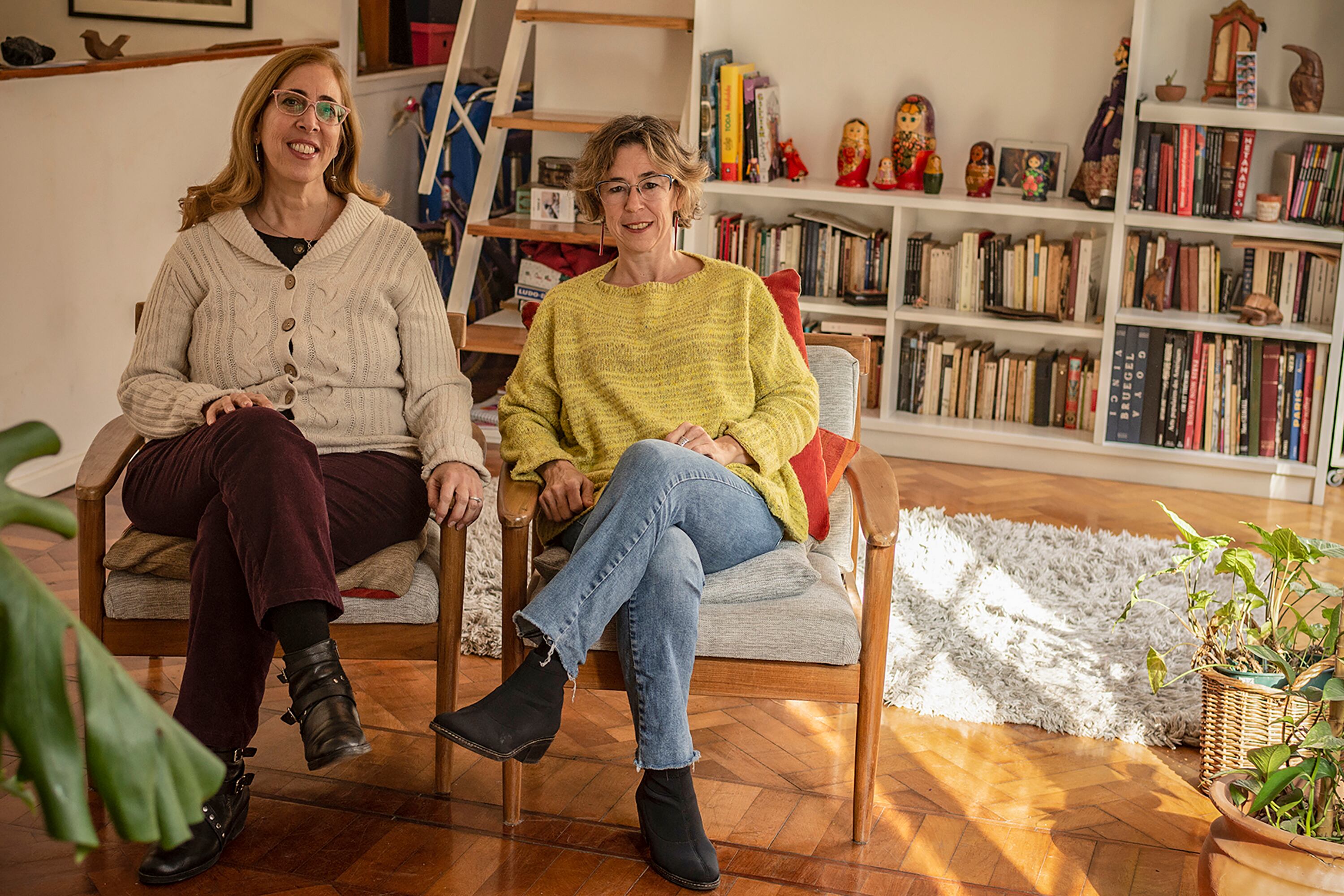 Las investigadoras Claudia Feld y Marina Franco.