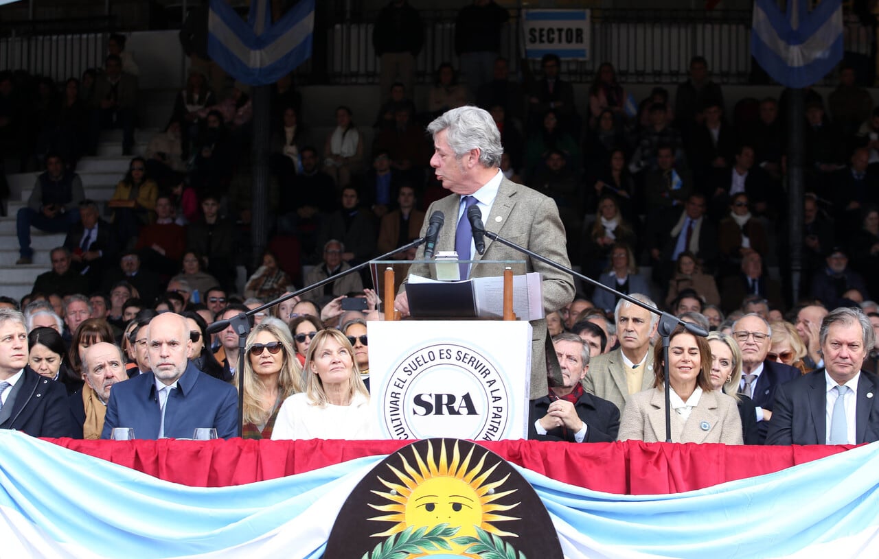 Nicolás Pino durante su discurso.
