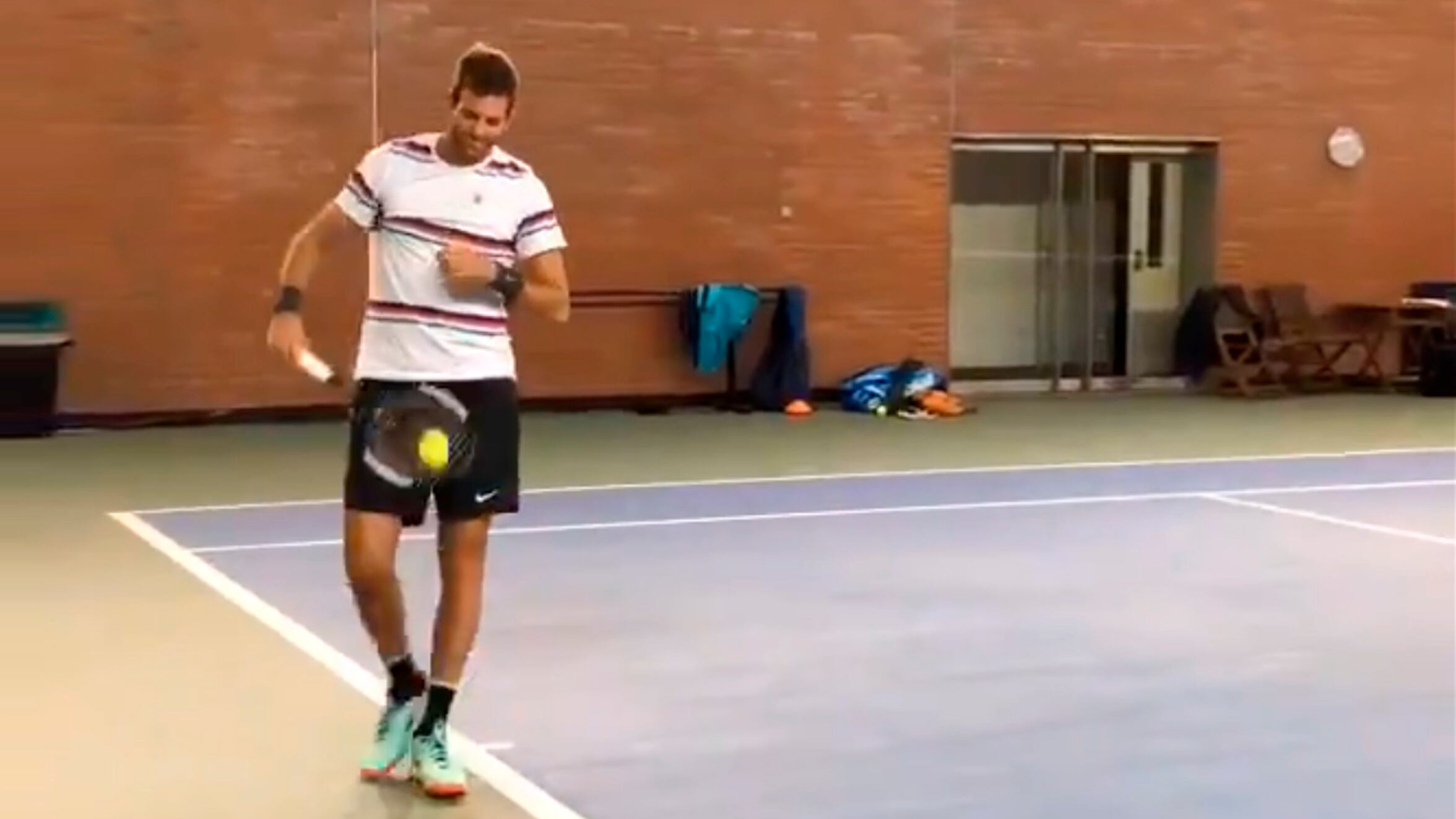 Del Potro volvió a pelotear.