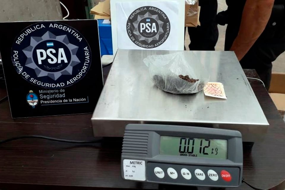 PSA secuestró droga y dinero.