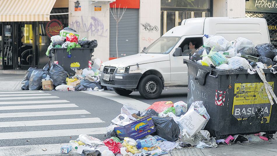 “Este fracaso de la gestión de residuos abre la caja de Pandora”, advierten los expertos.