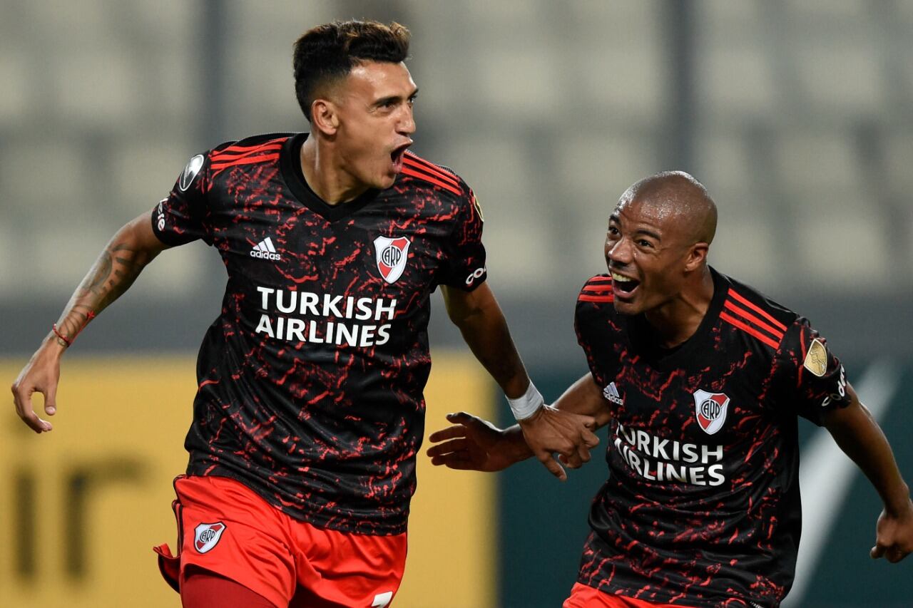 Matías Suárez entró desde el banco y al rato ya estaba festejando