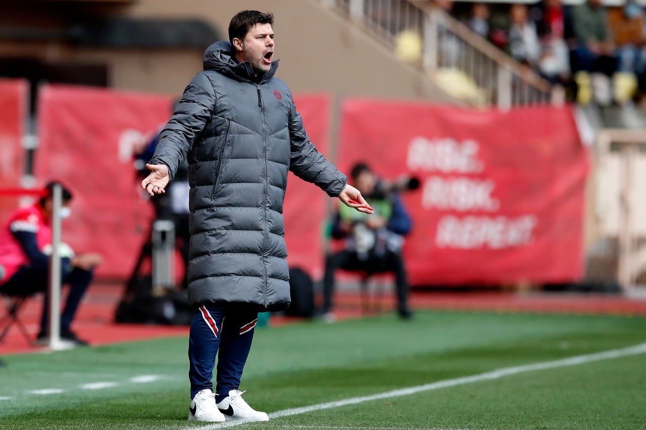 Pochettino, entrenador de un Paris Saint-Germain en crisis