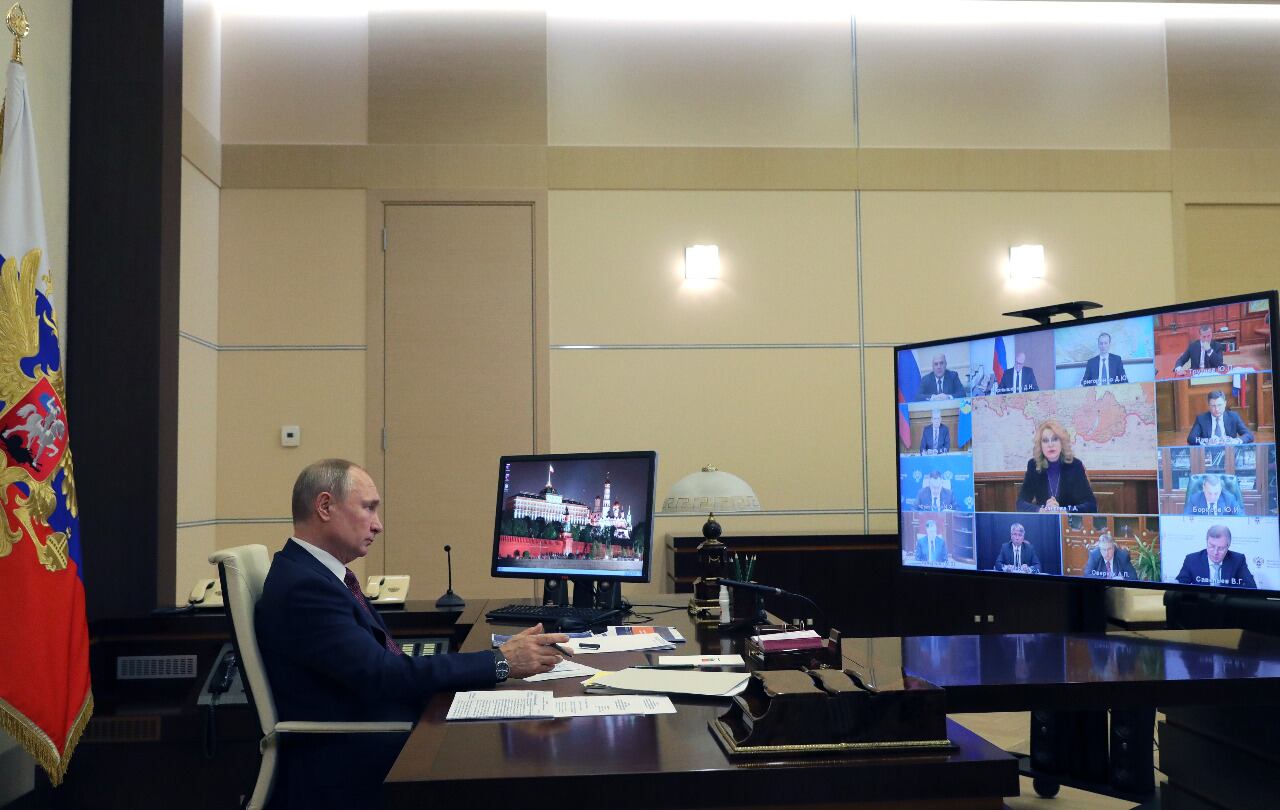 Vladimir Putin ordenó el comienzo de la aplicación masiva de la Sputnik V en Rusia.