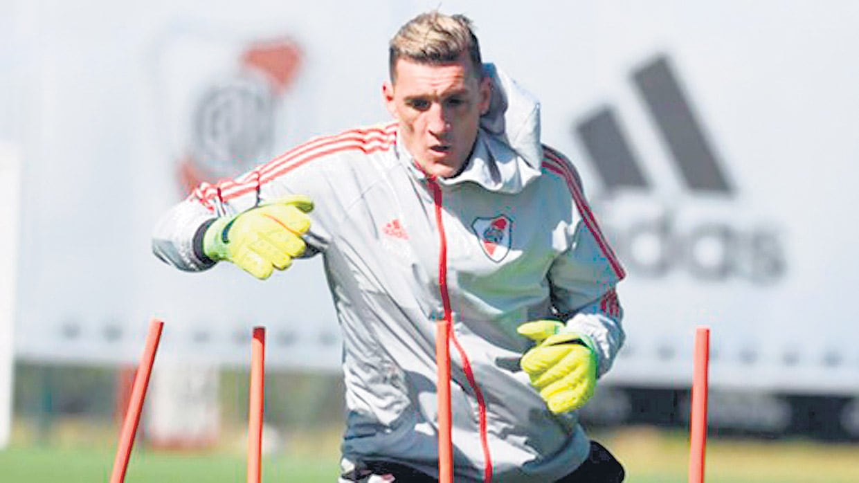 Franco Armani, ex arquero de Ferro, que llegó procedente de Atlético Nacional.