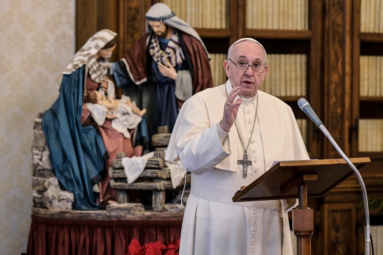 Francisco anunció su decisión, recién salido del hospital.