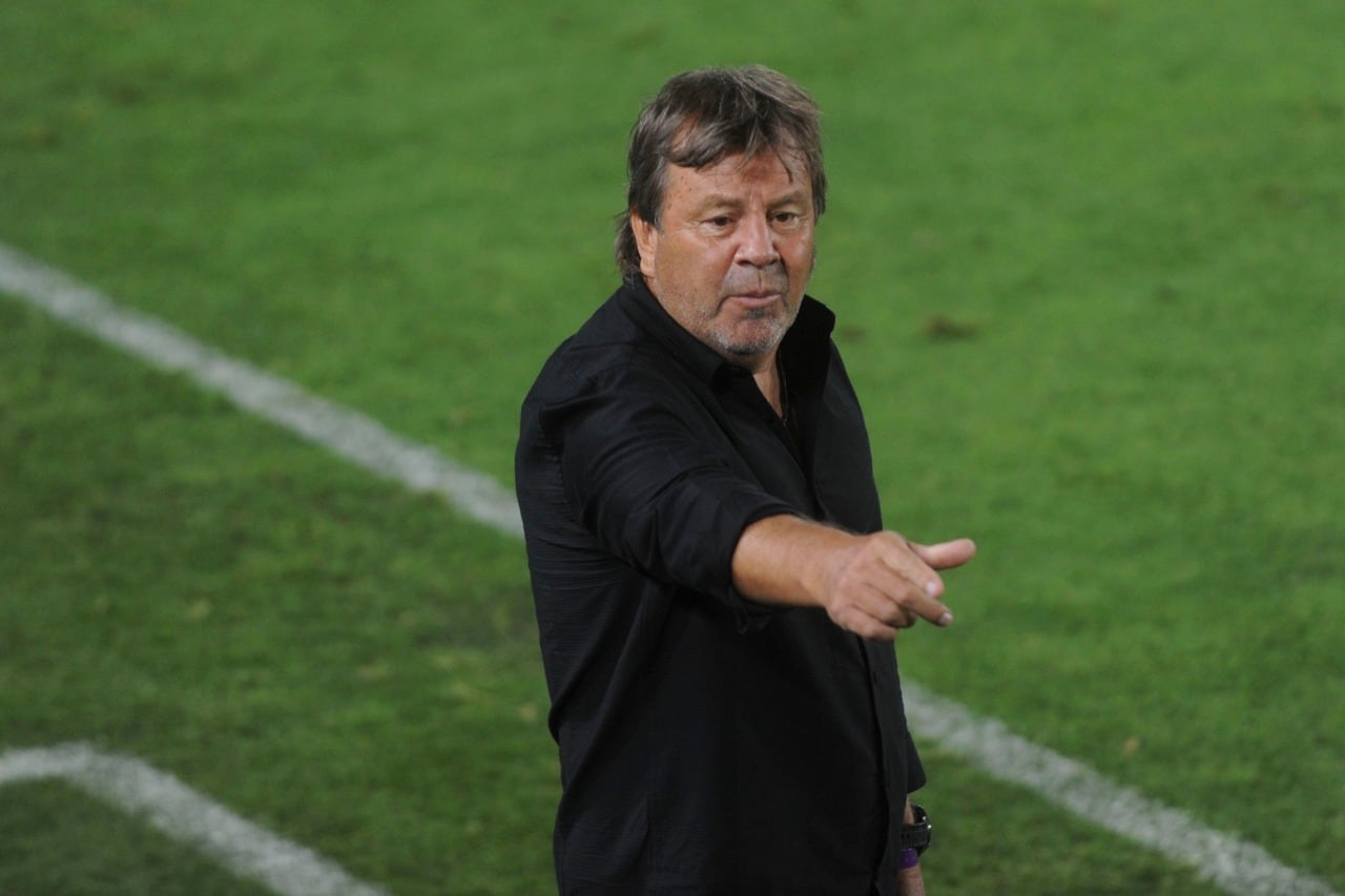 Ricardo Zielinski, el técnico de Estudiantes.