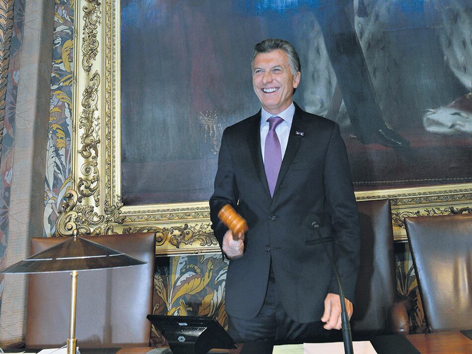 El presidente Macri, ayer, en una visita al senado holandés.