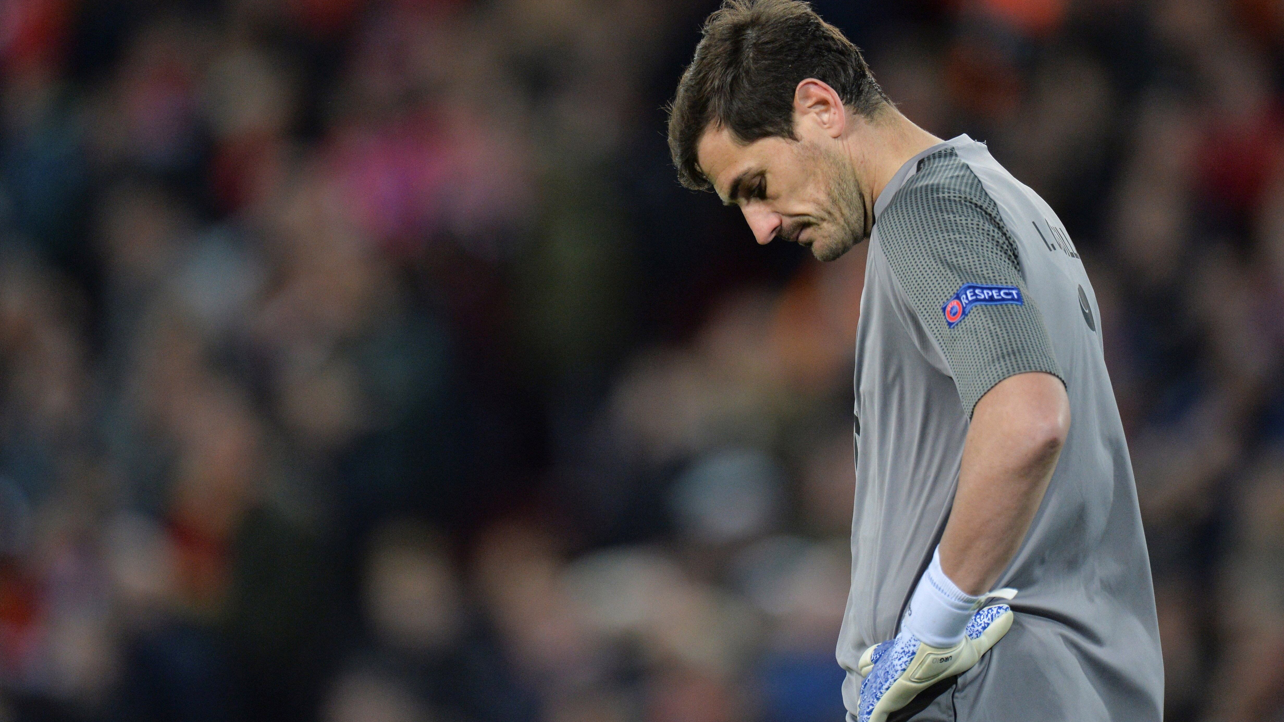 Iker Casillas está anotado para jugar para el Porto.