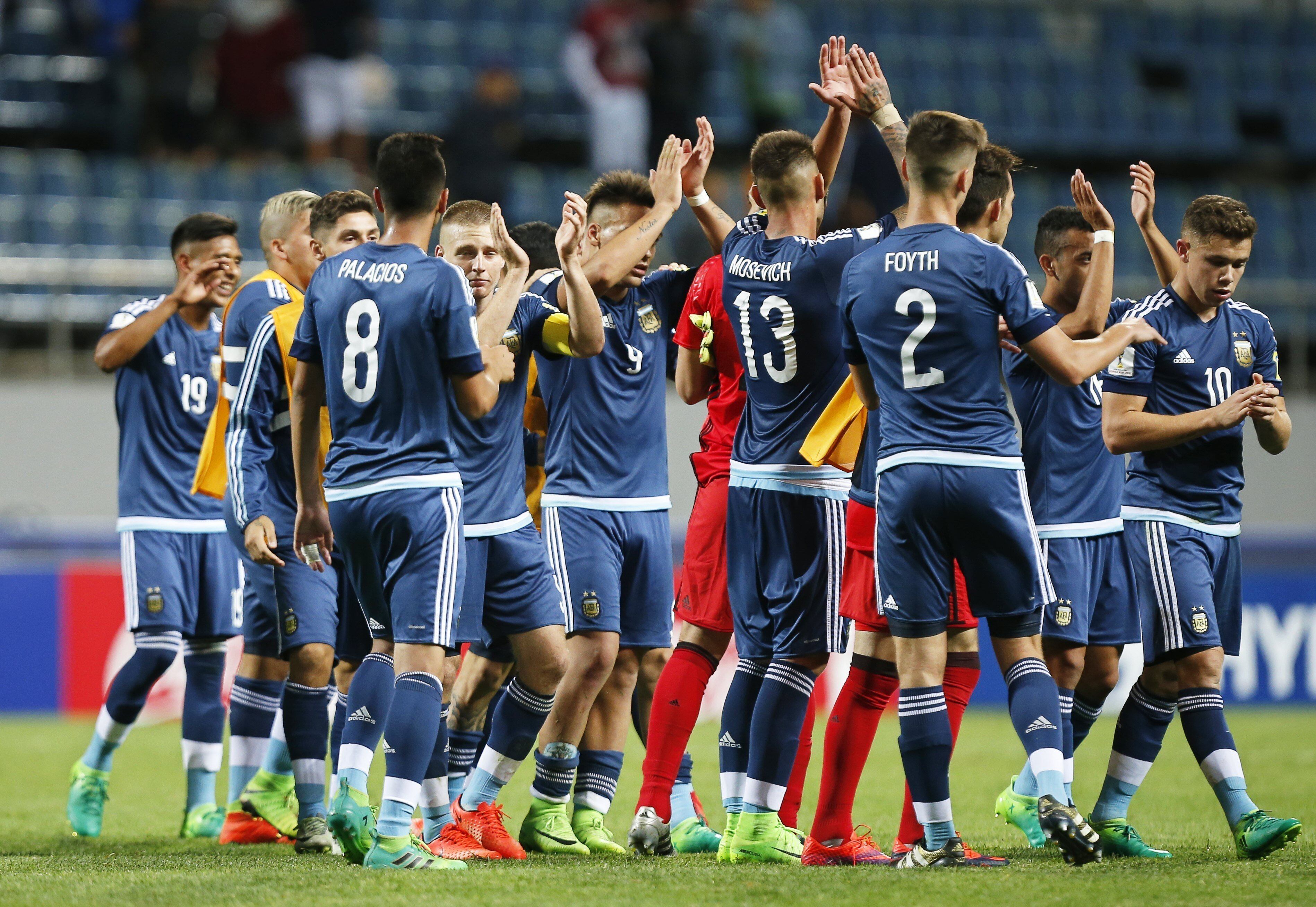 Los juveniles argentinos aún sueñan con la clasificación a octavos.