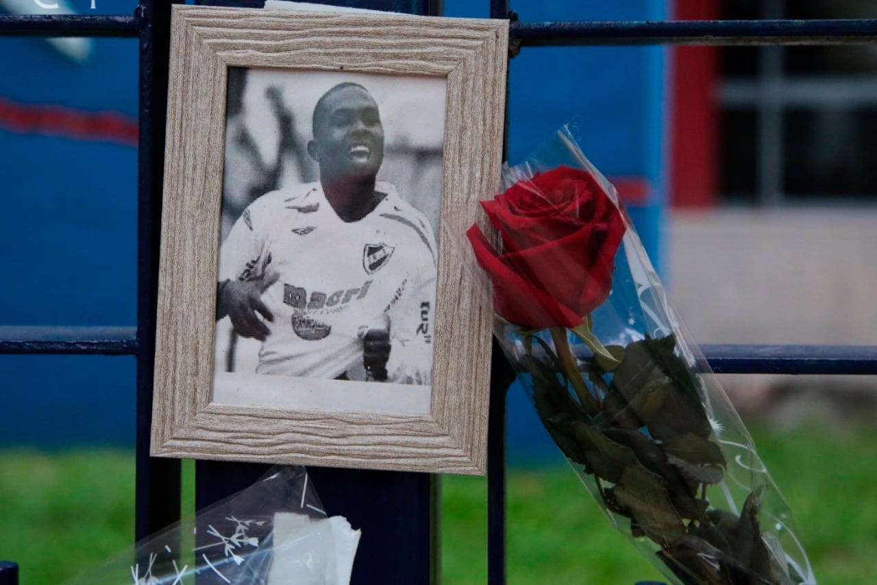 El Morro también fue homenajeado en Uruguay.