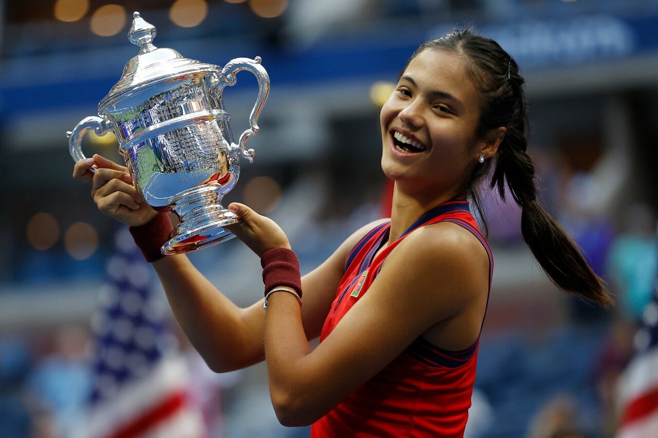 Raducanu, de 18 años, hizo historia en la final del US Open 2021