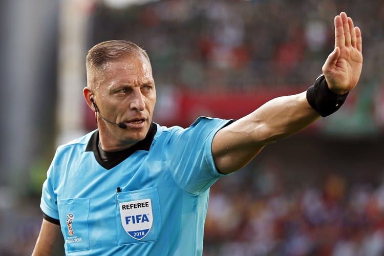 Pitana en acción en Rusia: se lo verá por cuarta vez en el Mundial.