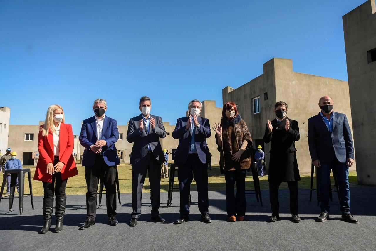 La foto de la unidad tras la discusión por la política tarifaria.